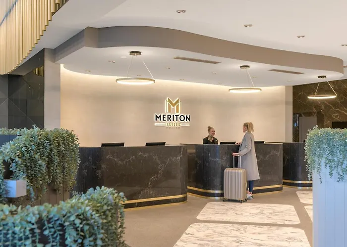 Meriton Suites Surfers Paradise